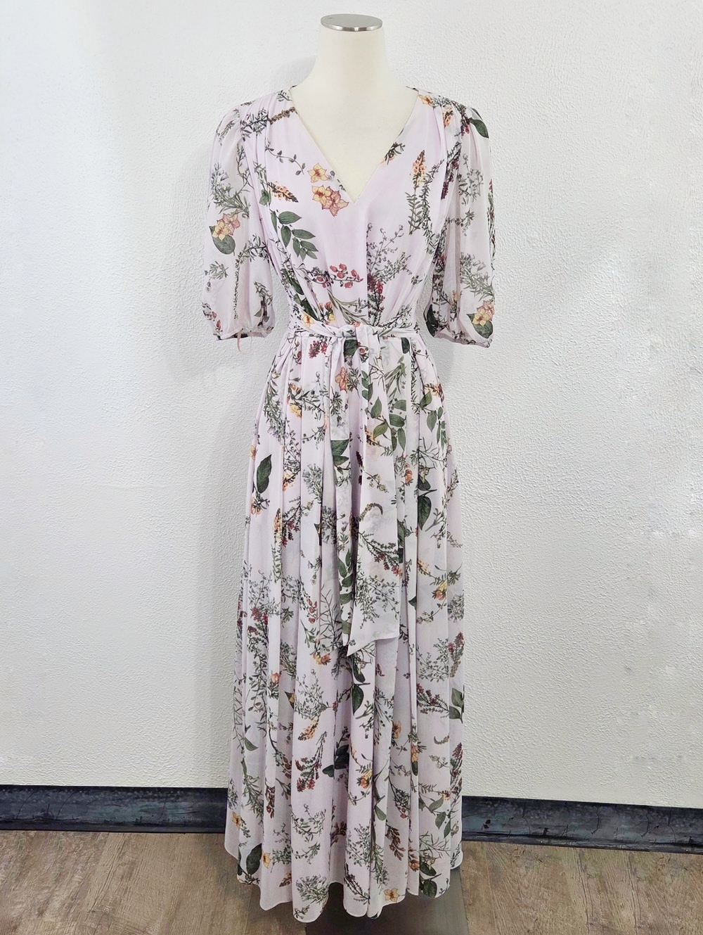 Gal Meets Glam Phoebe Floral Puff Sleeve Chiffon Maxi Dress pastel purple size 8 - Picture 3 of 9